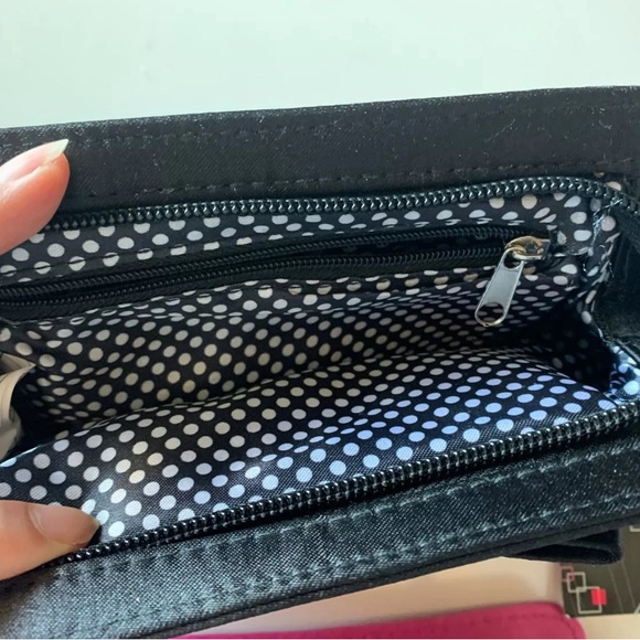 Caboodles Pink And Black Bow 2 makeup cases Set - Picture 6 of 10